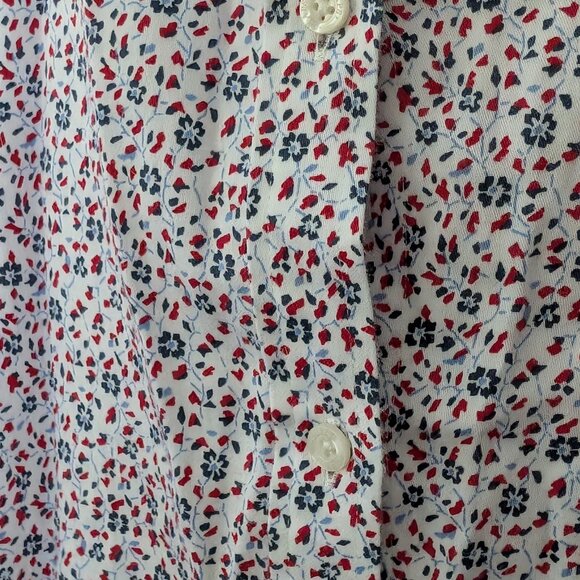 CHAPS No-Iron Button Down Size Large 3/4 Sleeve w/ Contrast Cuffs - Picture 2 of 7